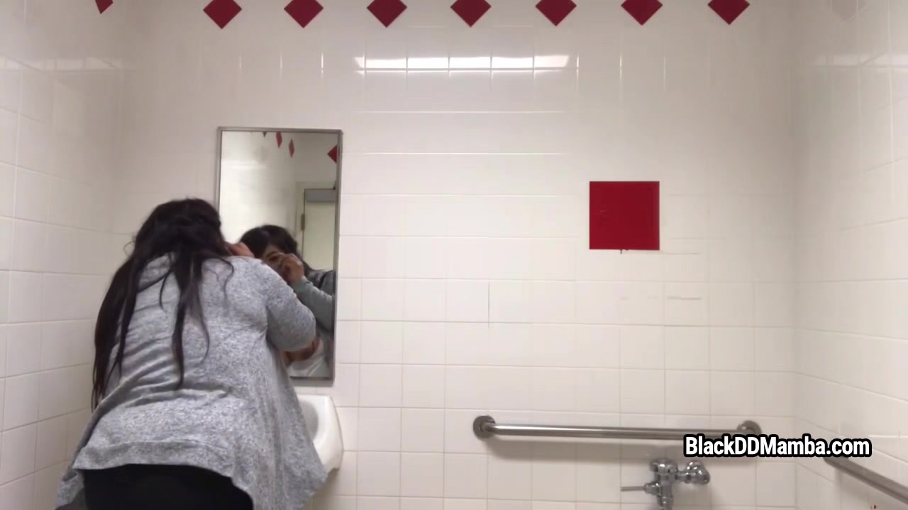 Black DD Mamba - Shop,Talk And Dressing Room Fun