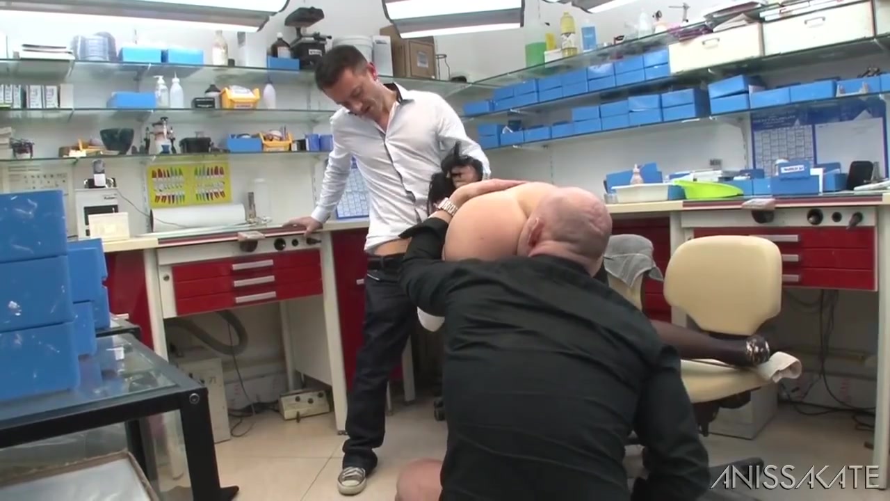 Dentiste / Dentists Yasmine - Aleska Diamond, Anna Polina And Anissa Kate