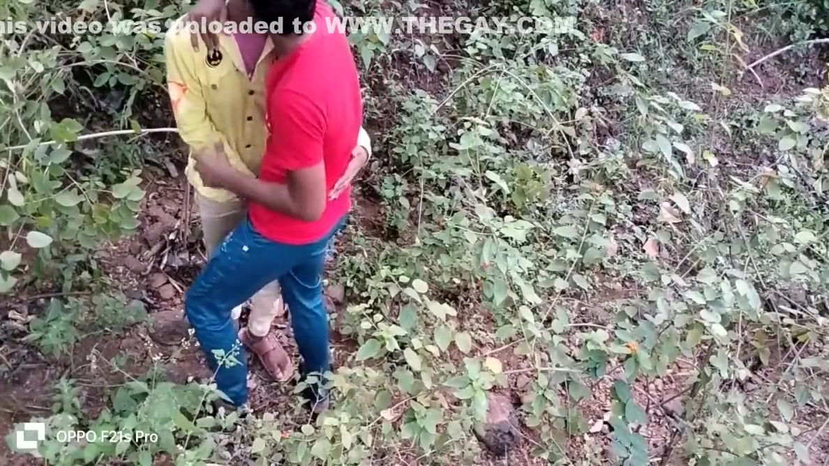 Indian Desi Gay - A Unique Story Of A Boy And A Driver In Love With His Girlfriend Funny And Sexy - Hindi Voice