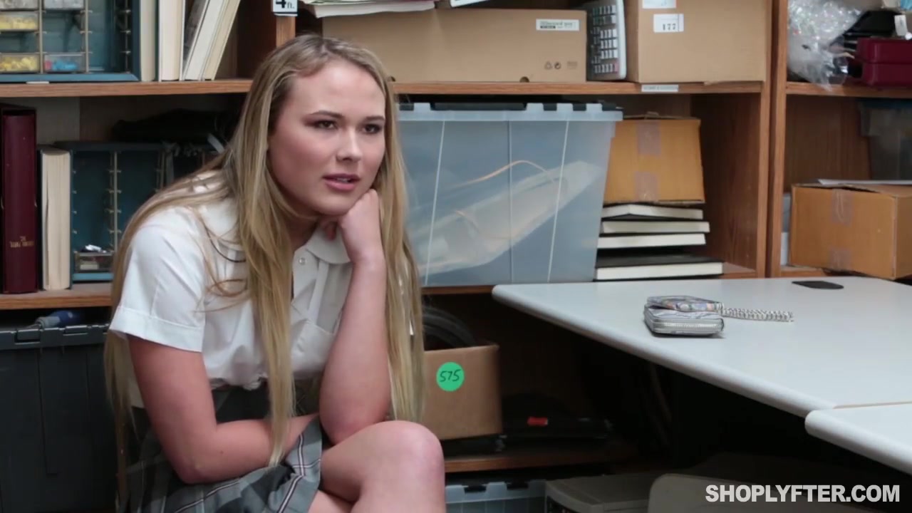 Alyssa Cole - Security Guy Fucking Young Blonde From Behind In The Back Office