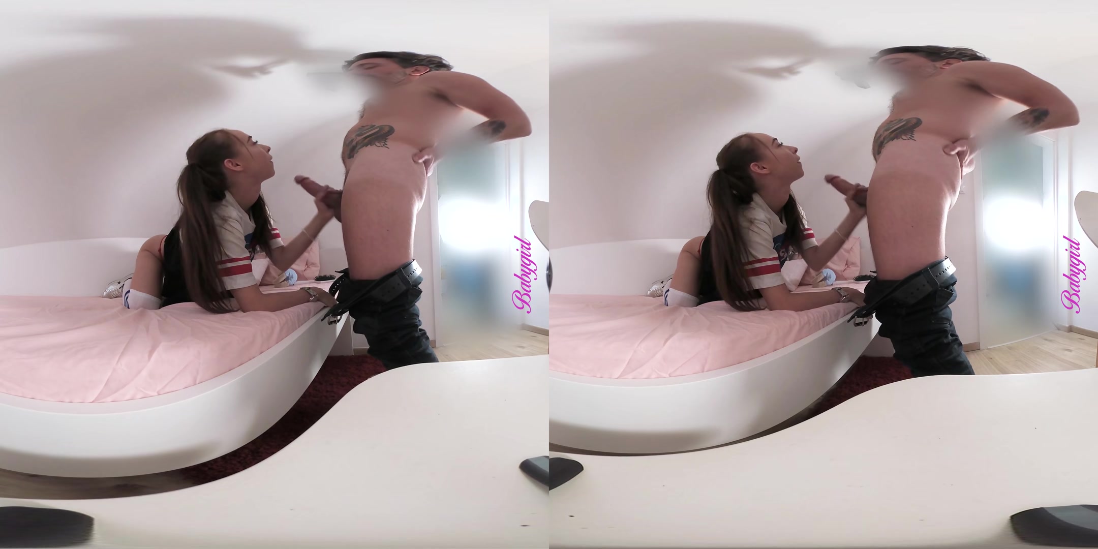 Tiny Cosmic Cheerleader - perVRt
