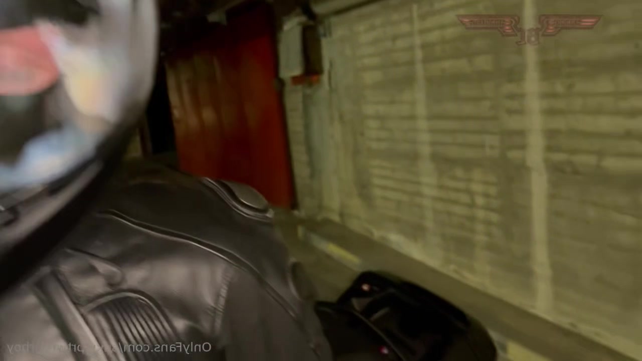 Biker gear gloved leather suit cuming