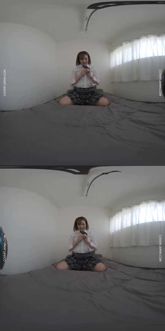 Everyone Loves Japanese Schoolgirls - SexLikeReal