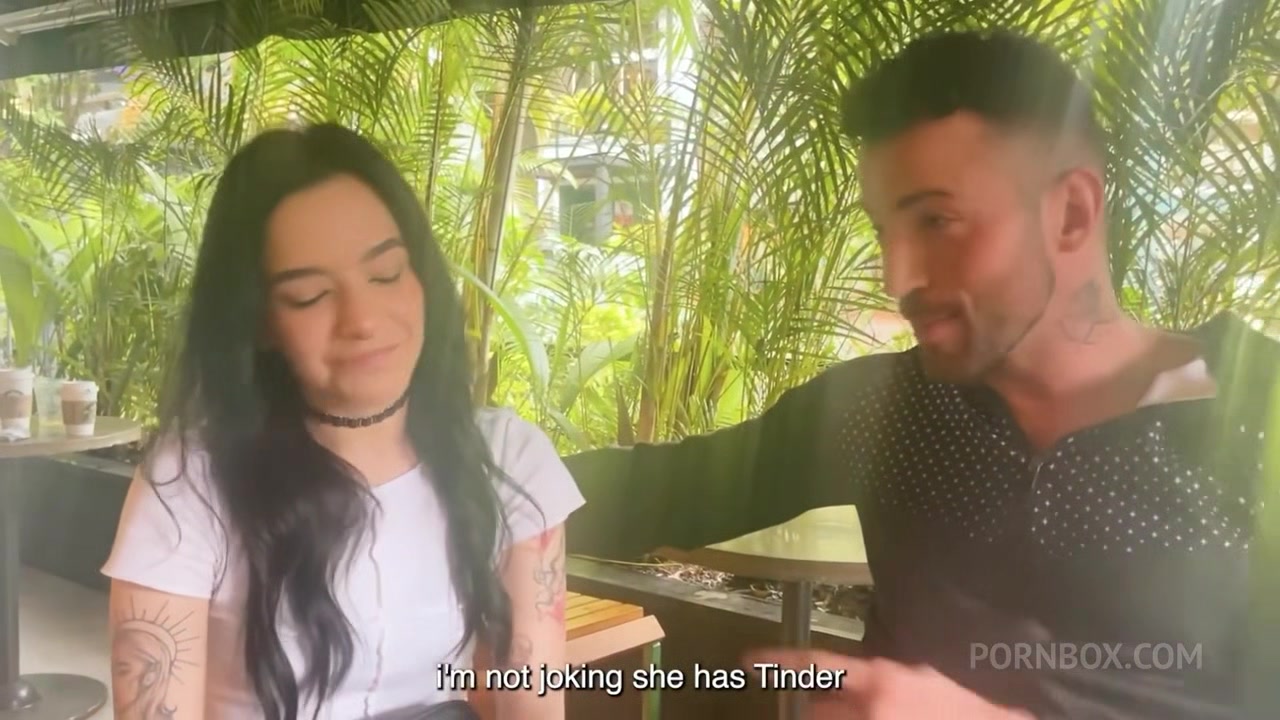 Tinder Gave Me Two Passionate Colombians For A Threesome