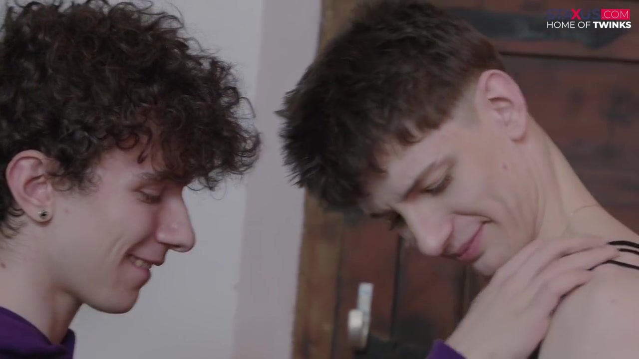 Pummel 4k With Uncut Cocks