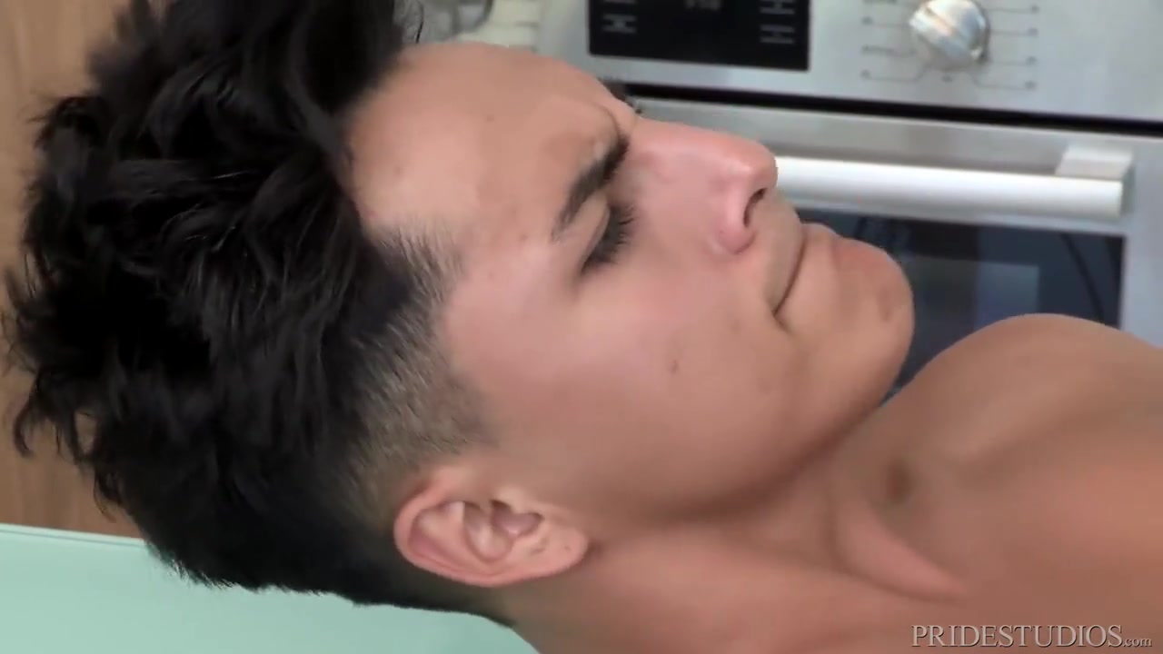 Lance Hart And Dylan Lucas - Athletic Condom Anal Fucks Rimming