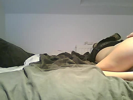 Naked scene turned into an amazing lesbian show