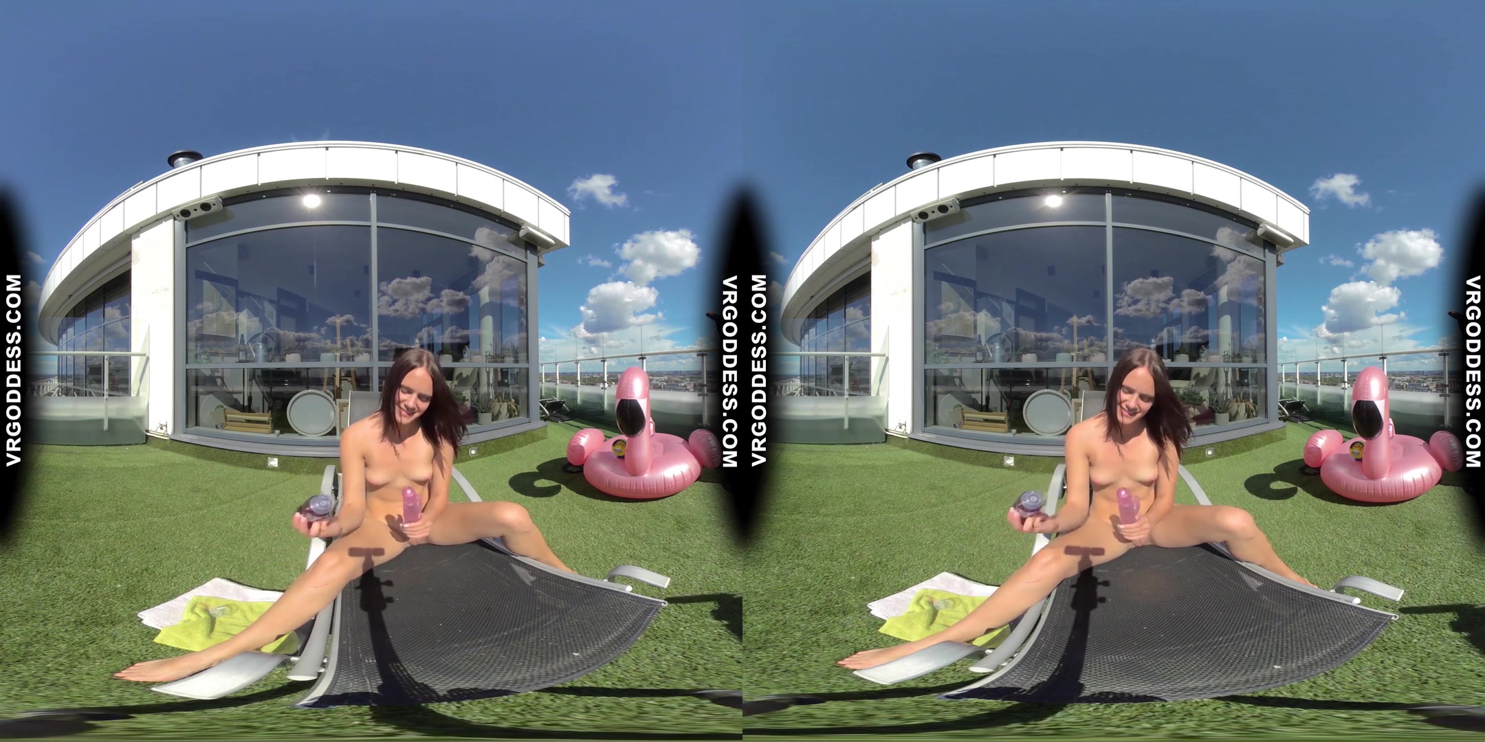 Hot Teen Roaslina Naked Sunbathing Bubbles Dildo Orgasm