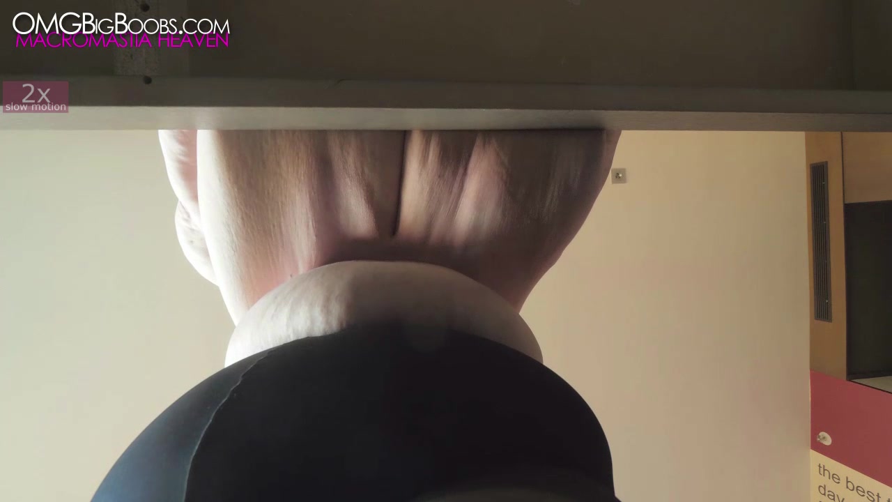 Carla Gigantomastia Breasts Swinging