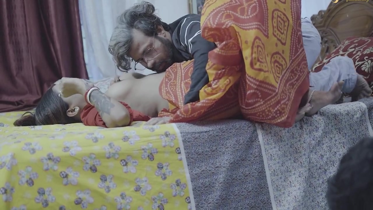 Sasur Ne Kiya Apne Bahu Ke Sath Chudai Chote Bete Ke Samne