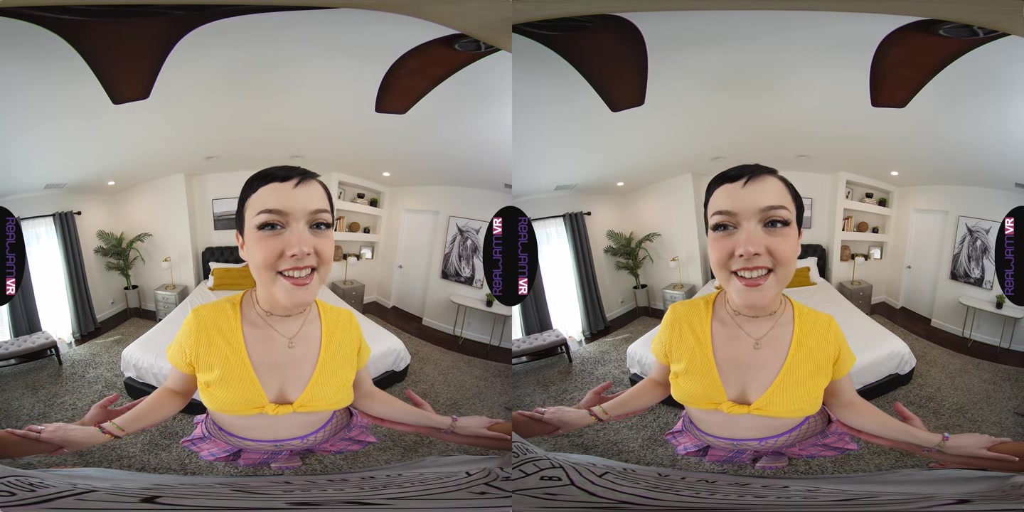 Anal Beads for Short Haired Babe - RealJamVR