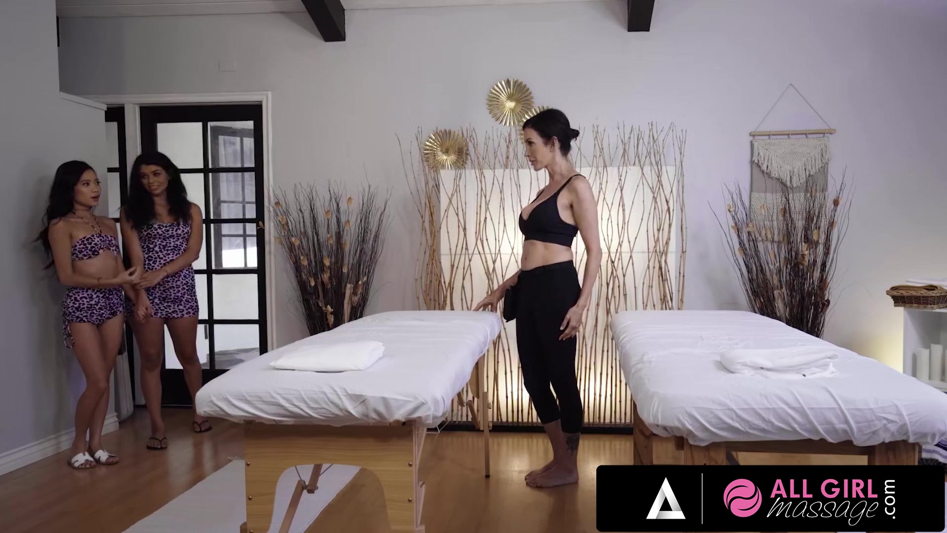 ALL GIRL MASSAGE - THE BEST LESBIAN THREESOME MASSAGES! TRIBBING, FACESITTING, RIMMING, AND MORE!
