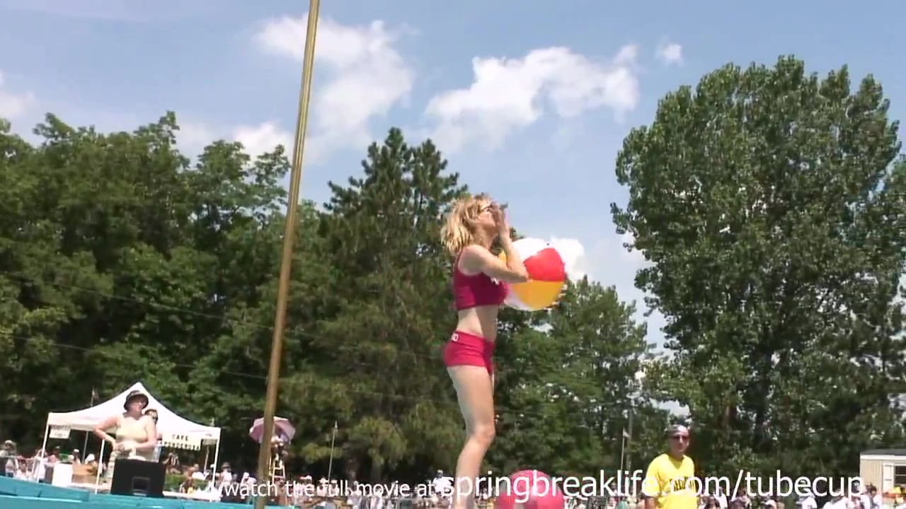 SpringBreakLife Video: Weird And Naked
