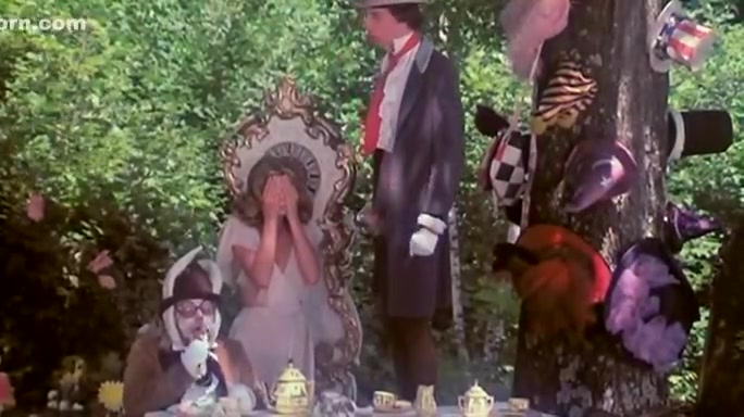 Kristine DeBell, Bucky Searles, Gila Havana in classic fuck scene