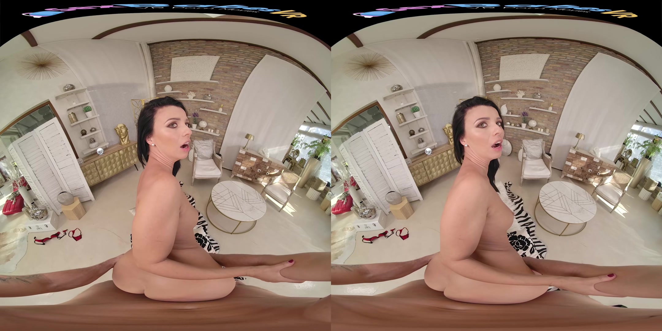 A Very Naughty Xmas - SexBabesVR
