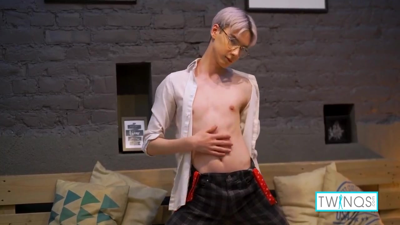 Karol Gajda In Purple Haired Twink Masturbates And Cumshots!
