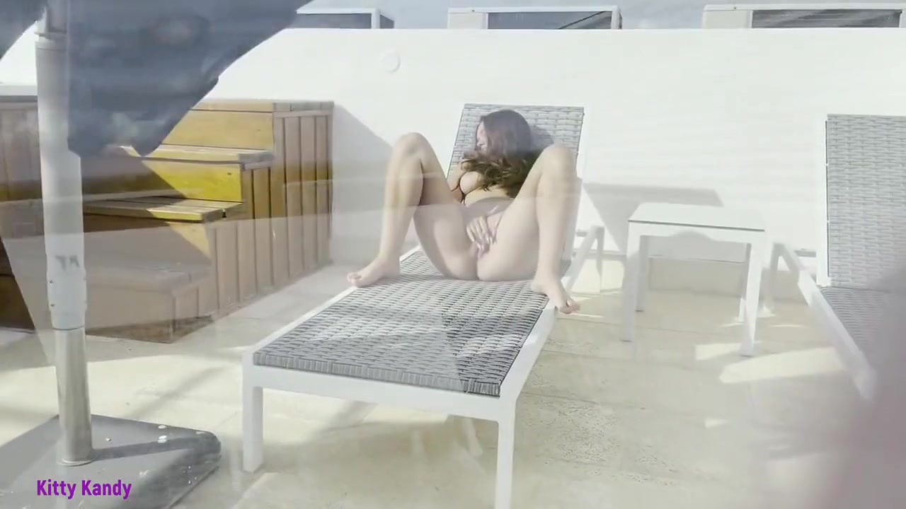 Outdoor Public Masturbation On A Terrace & Flashing My Neighbors - Kitty Kandy