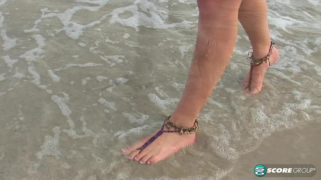 Sandy Toes