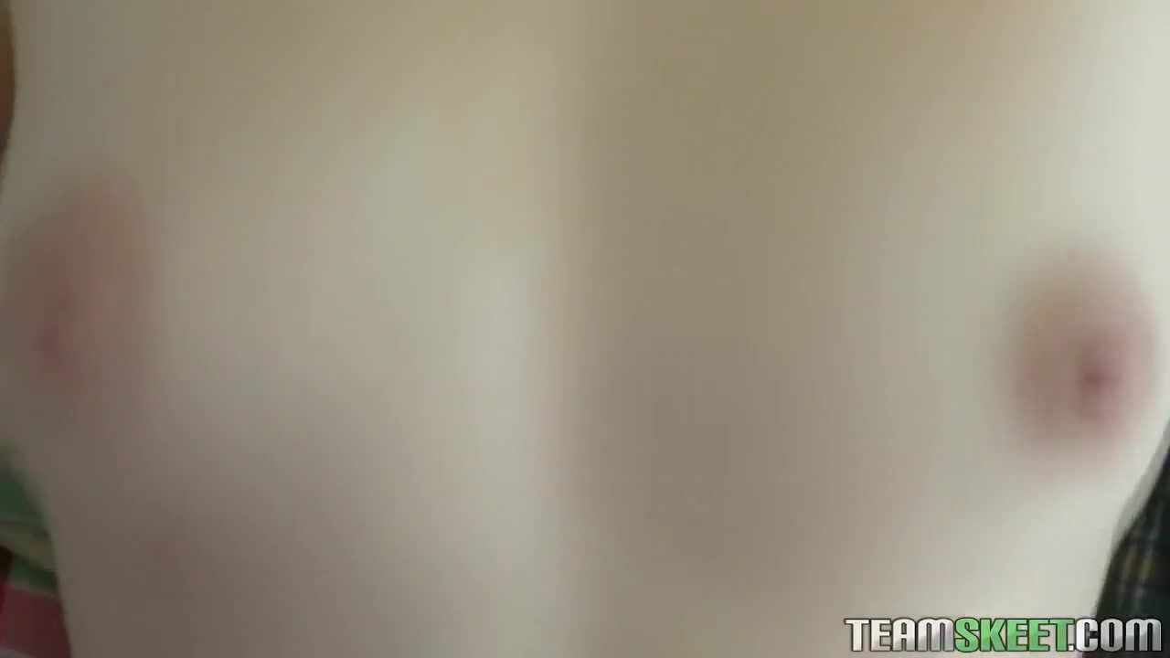 18 year old Alice fucking and getting creamed on camera