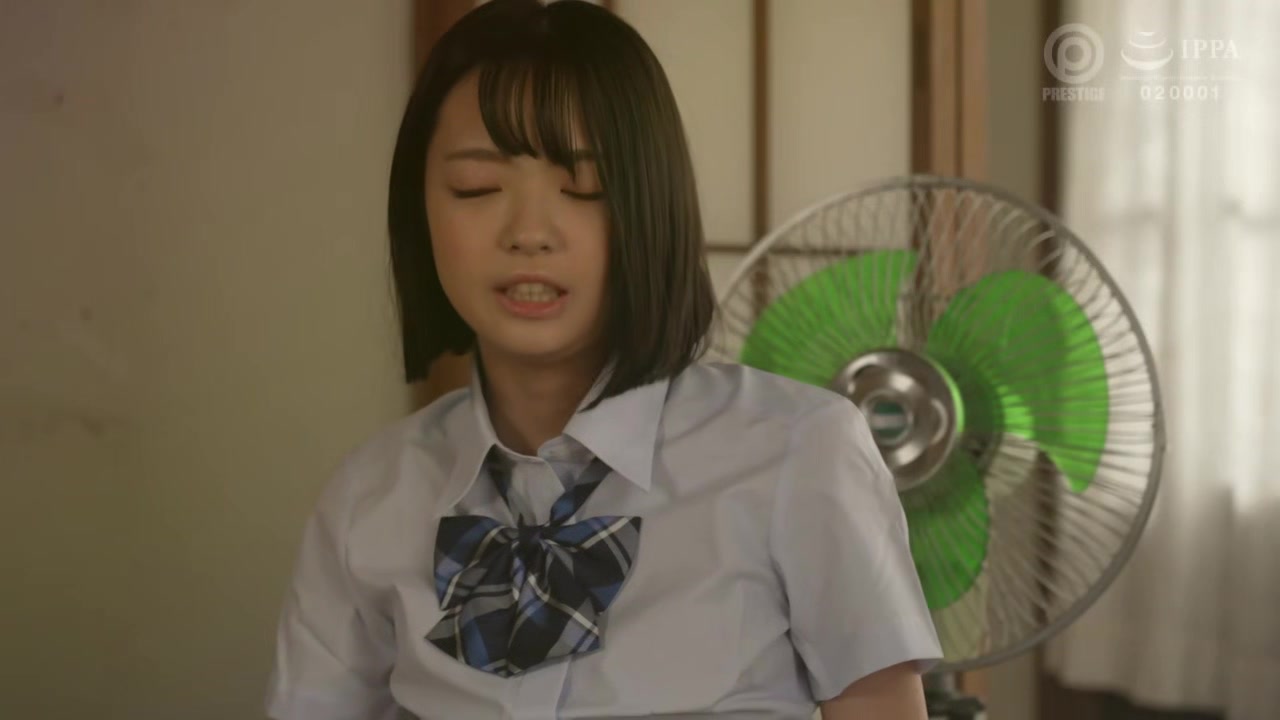 0011867_貧乳 細身 美女などが含まれている