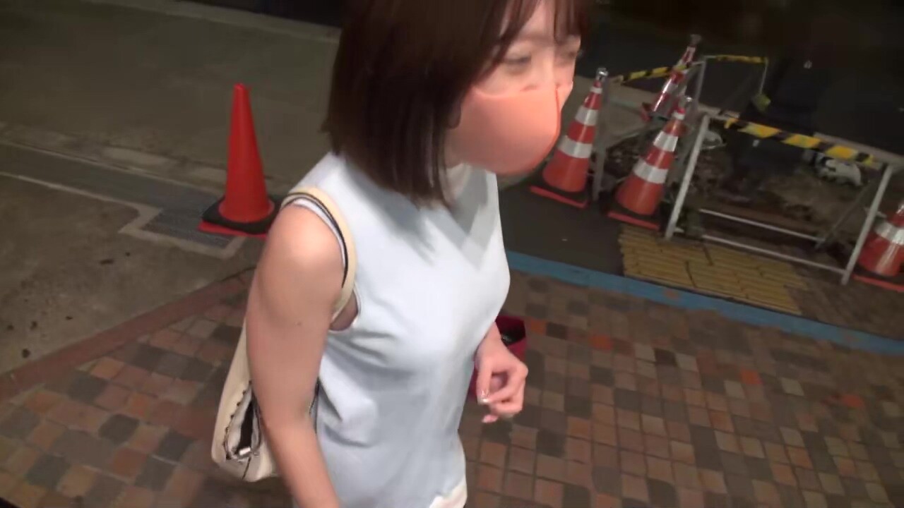 0002379_巨乳スレンダーの日本人女性がエチハメ販促MGS19min