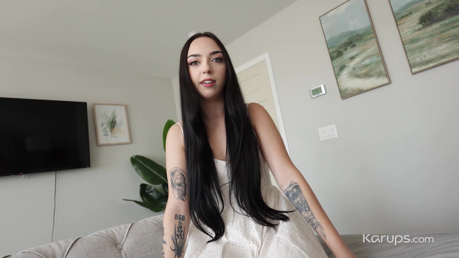 Scarlett Rosewood POV - Karups