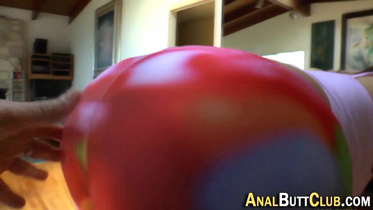 Big ass rides big dildo