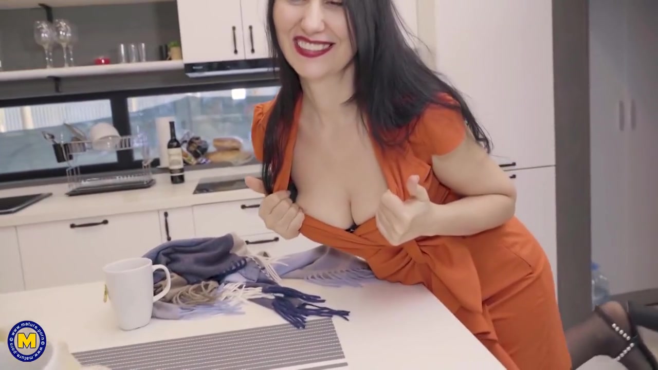 Hairy Stepmom Seduce Boy With Her Saggy Mature Tits