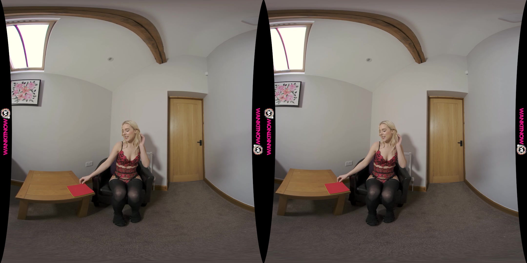 Red Light Green Light featuring Amy W - WankitNowVR