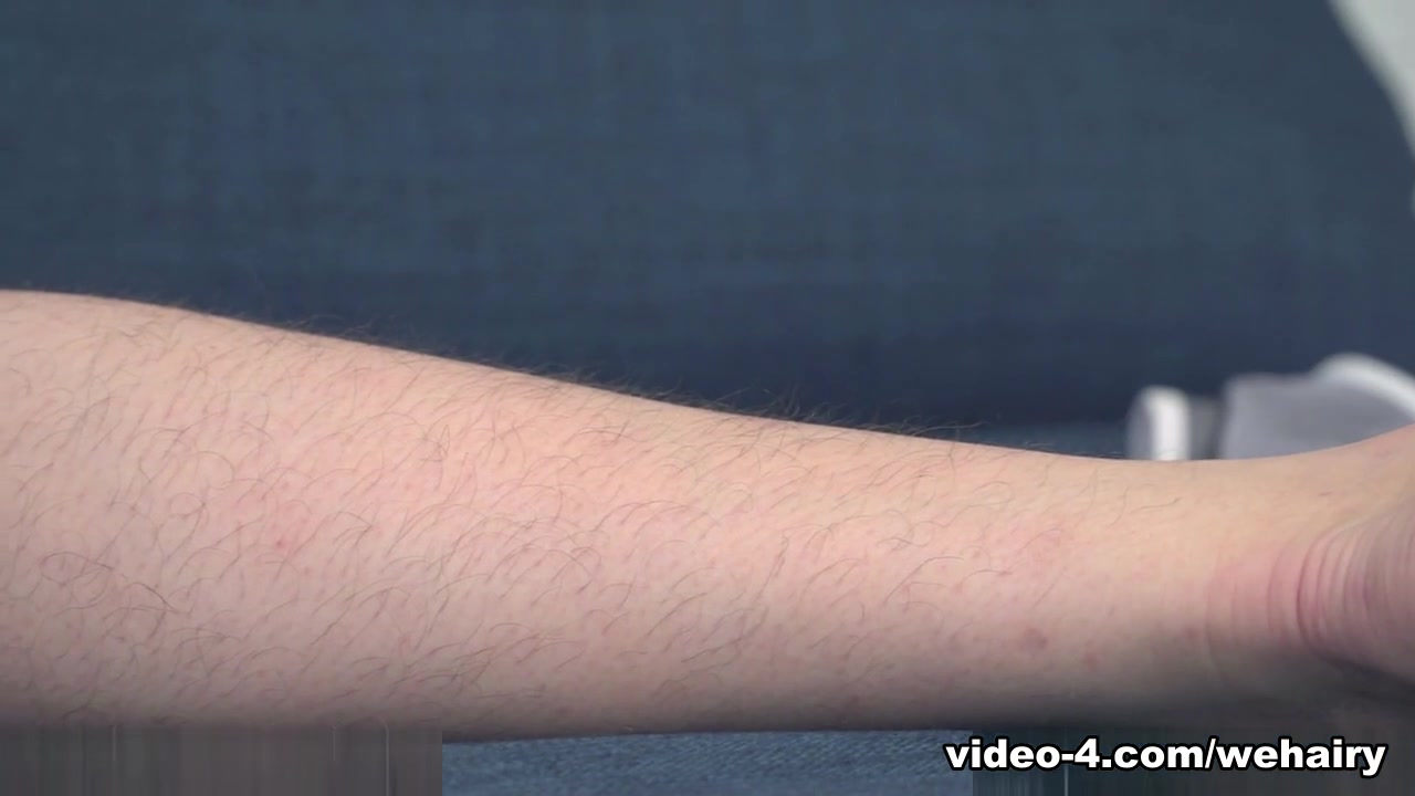 Nimfa Mannay masturbates on her blue couch - WeAreHairy