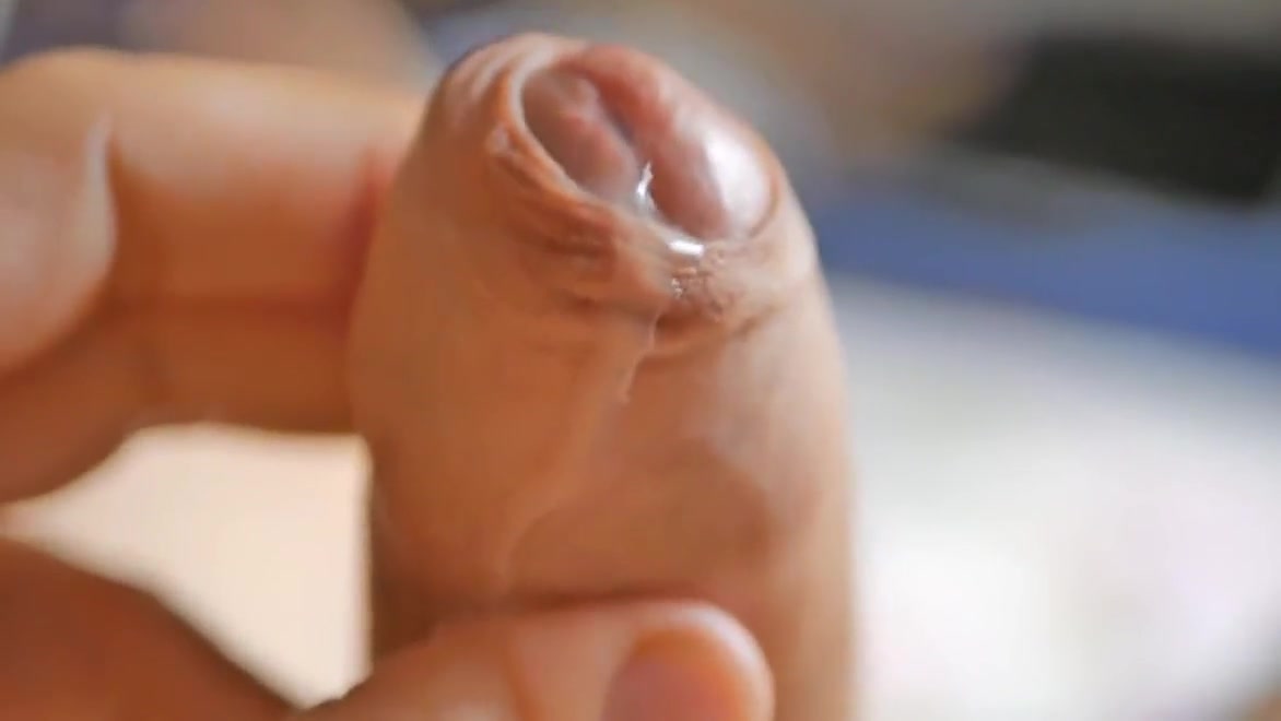 Flowing Oozing Precum & Cum. Gliding Edging Self Control