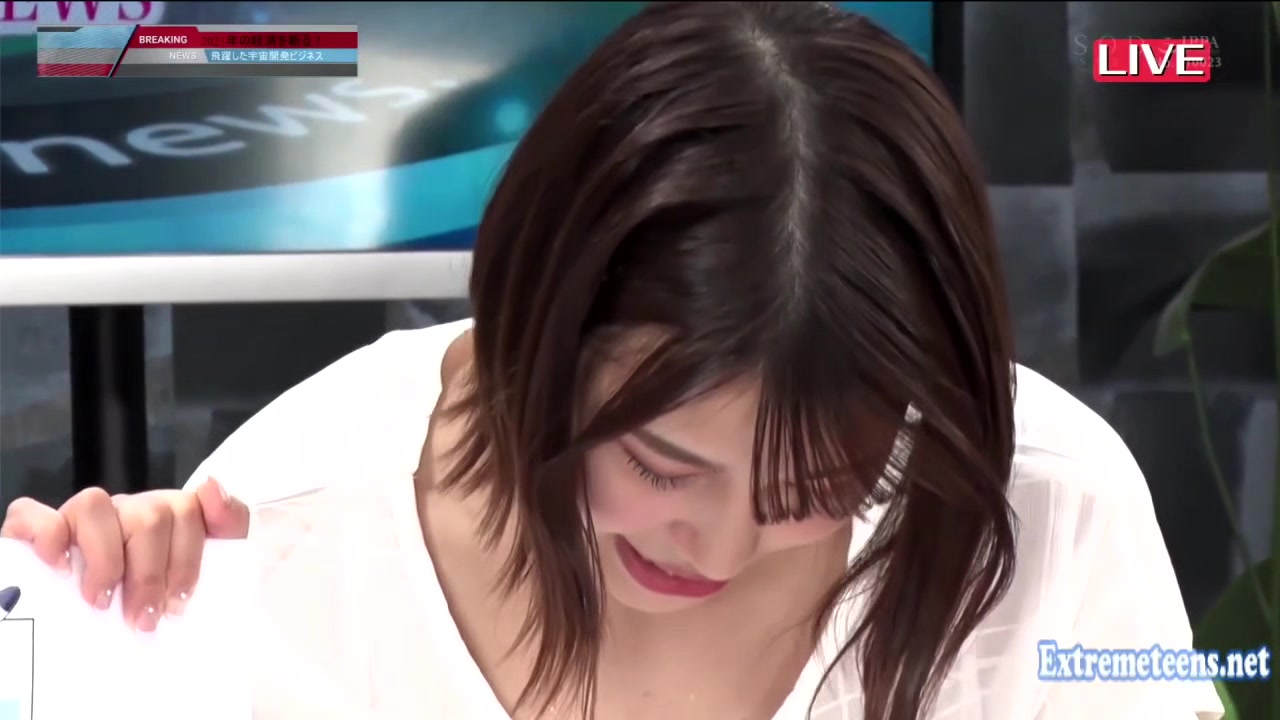 Tadai Mahiro News Anchor Squirting As She Fucks On Live News Show Perverted Action