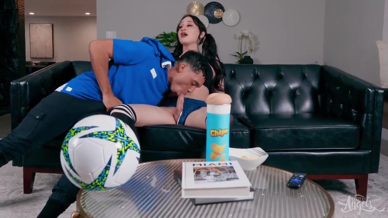 Sexy Pigtailed Ts Takes Raw Anal Dicking With Haven Rose