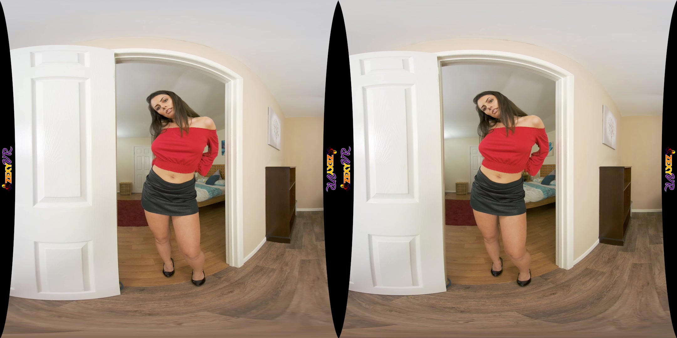 Twin Peaks featuring Holly - ZexyVR