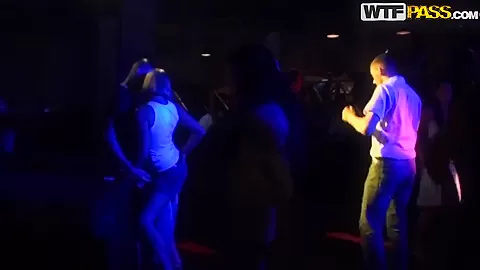 Hot dancing girl with amazing body Bella