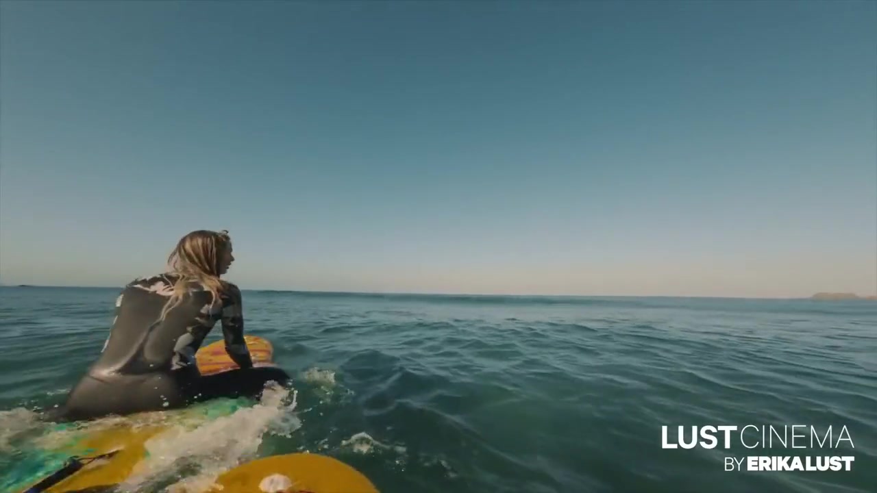 Self-shot Porn On A Beach In Portugal Wild Surfing With On By With Lola James And Erika Lust