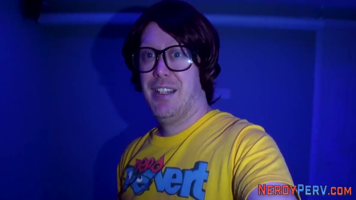 Yorkshire Nerd Cums Into Big Babes Mouth