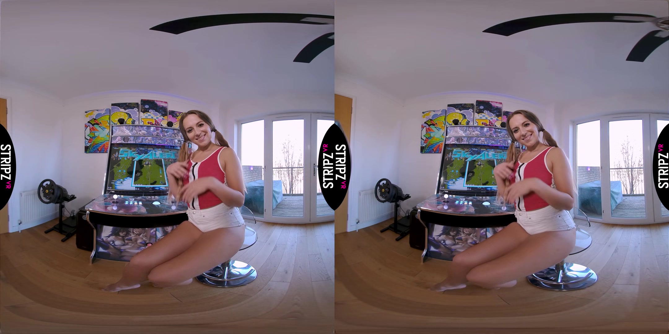 Squeeze - Hd Vr Striptease - Stripzvr