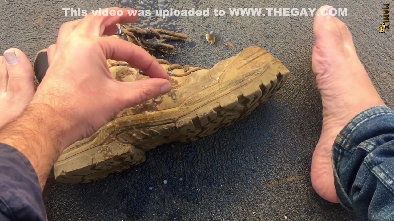 Huge Tradie Monstrous Feet! - Tiny Micro Human Man - Watch Out For The Giant Cum Load - Manlyfoot