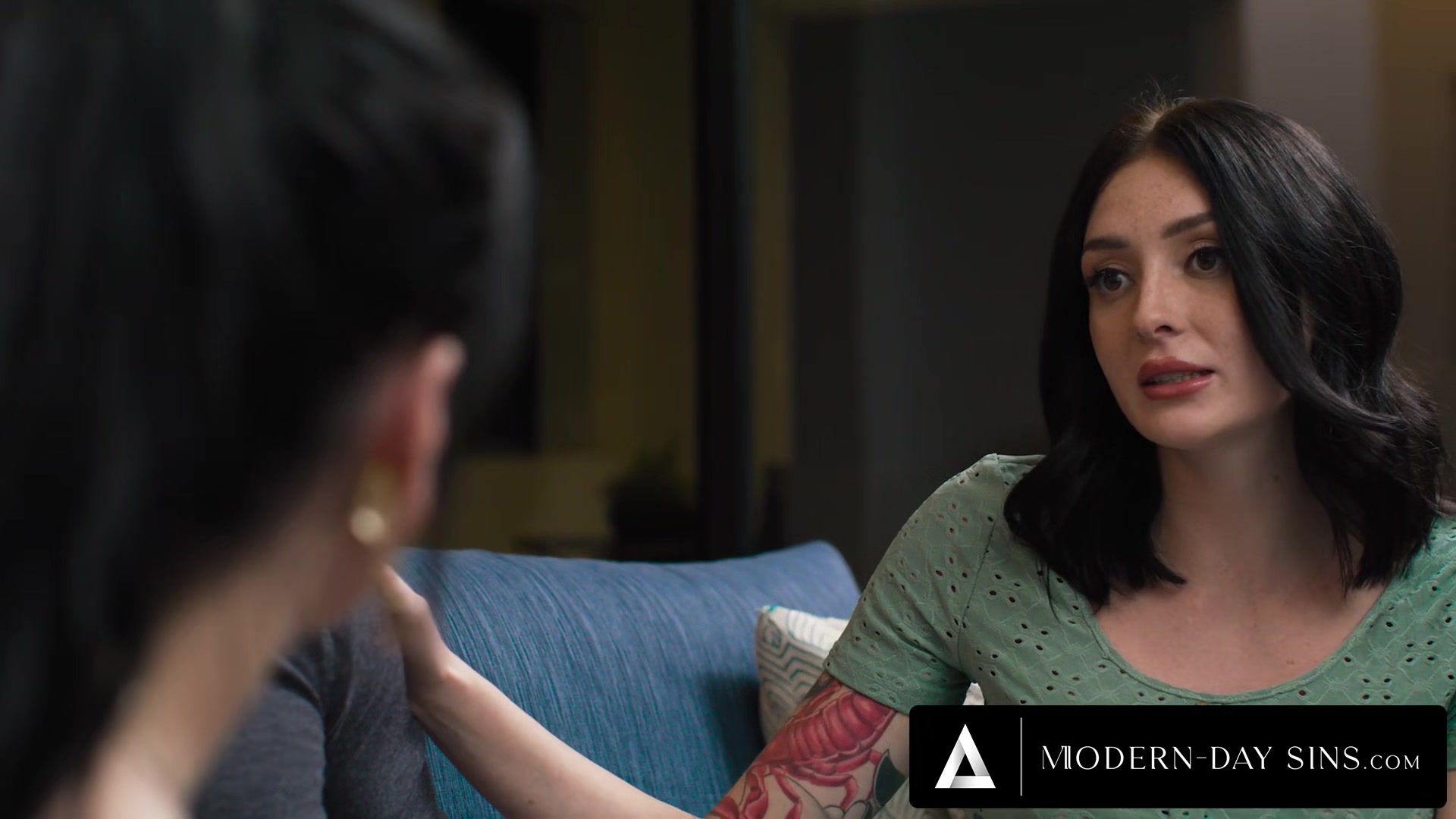 MODERN-DAY SINS - Pregnant Wife Wants Prenatal Instructor Anna de Ville To Fuck Husband Seth Gamble