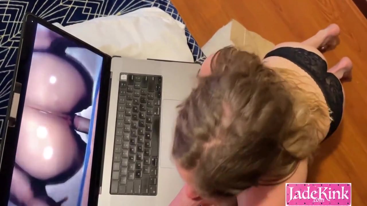 Amateur Couple Watching Porn While Wife Sucking Dick 5 Min