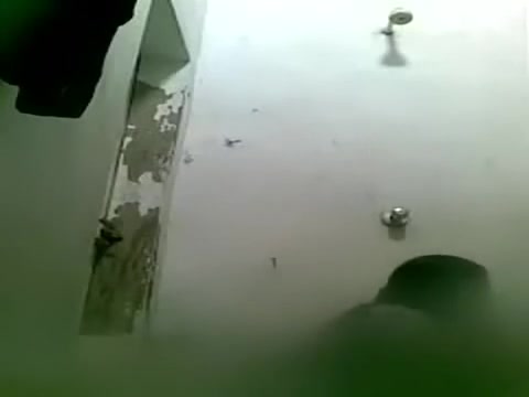 Hot bhabi shows all her curves while having a shower