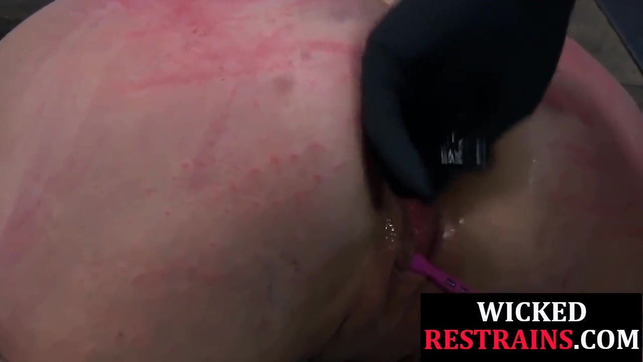 Smalltits Sub Fingerfucked And Toyed By Master