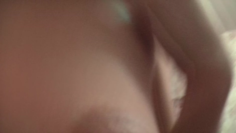 Logan in babe rides dick with passion in amatuer sex video