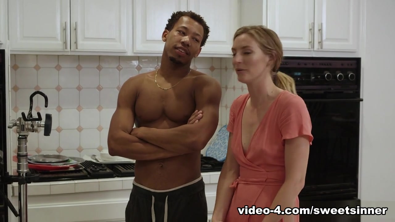 Alexis Fawx Giselle Palmer Alison Rey Mona Wales Ricky Johnson in BTS - The Call Girl - SweetSinner