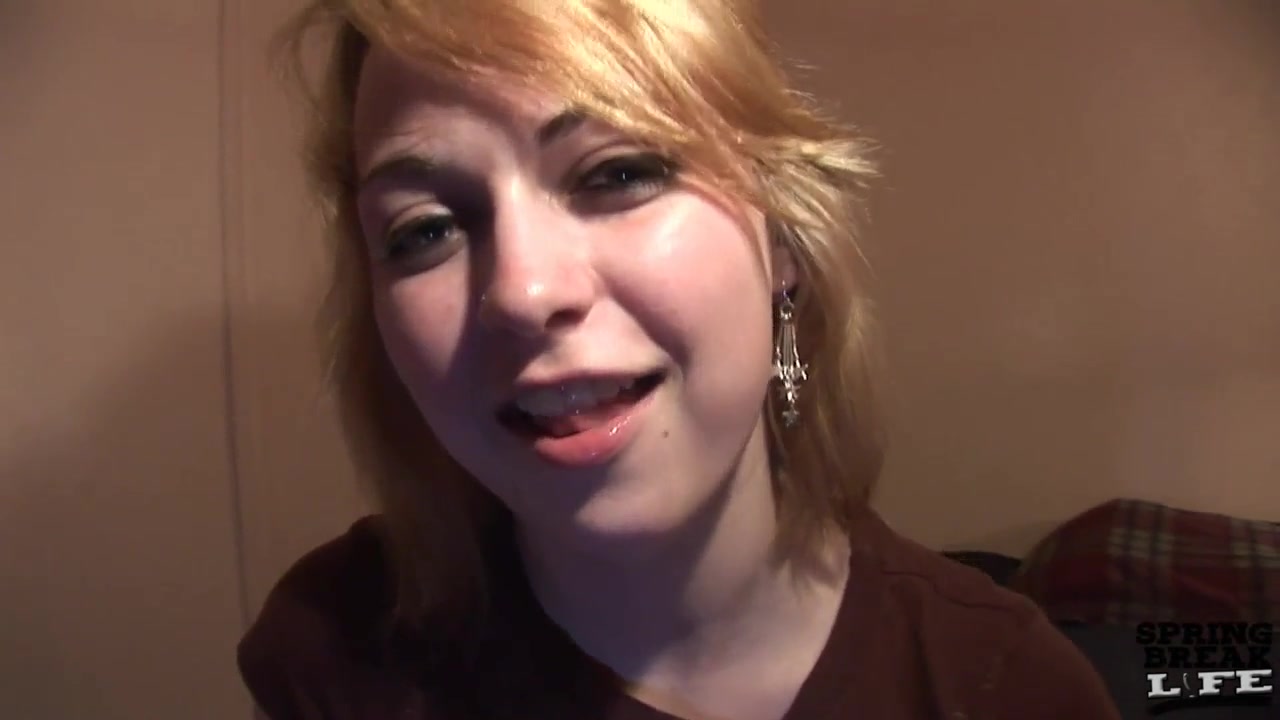 Cute and Shy teen 18+ Masturbates - SpringbreakLife