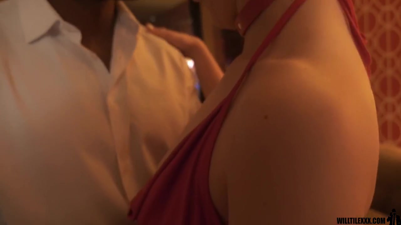Big Booty, Short Haired Pawg Gets Fucked By Bbc
