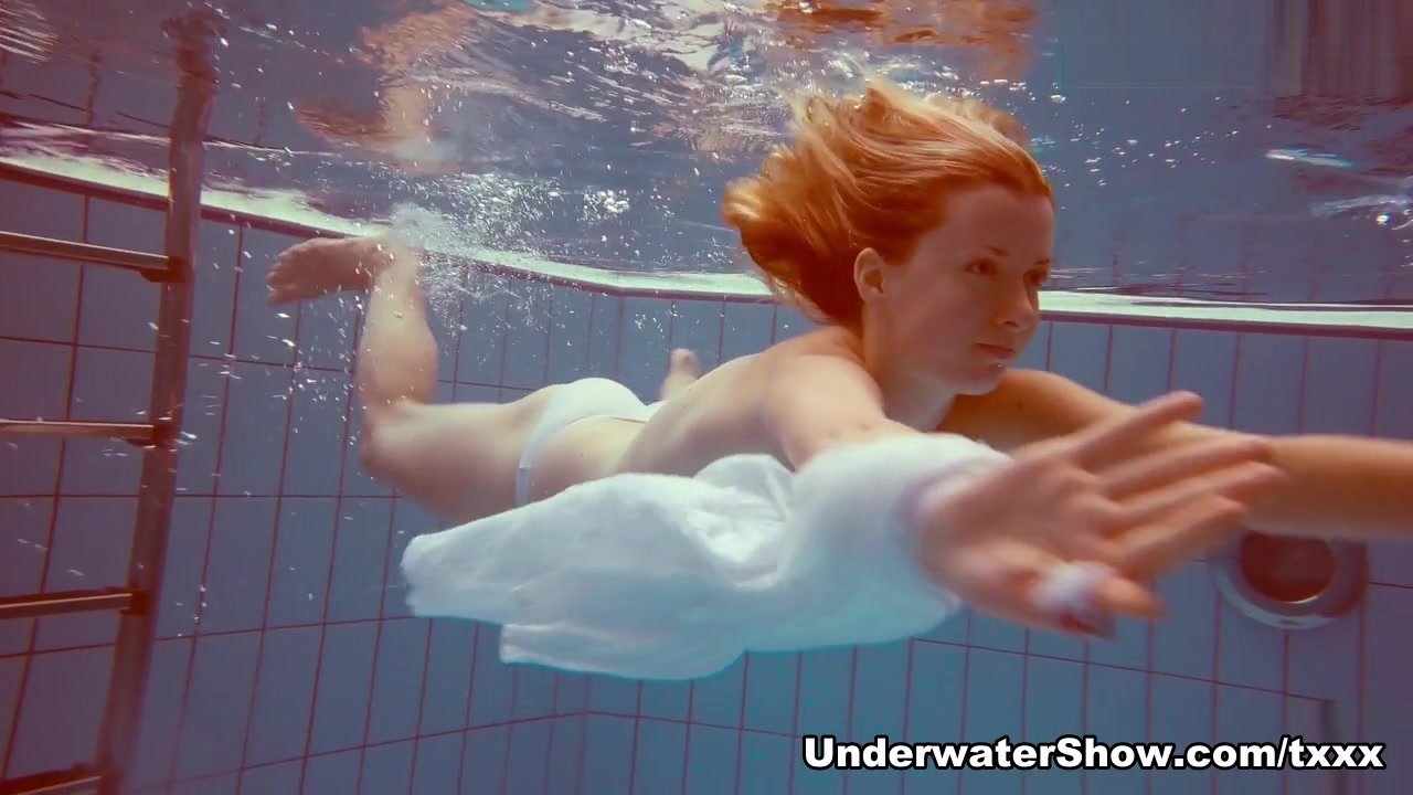 Darkova Video - UnderwaterShow