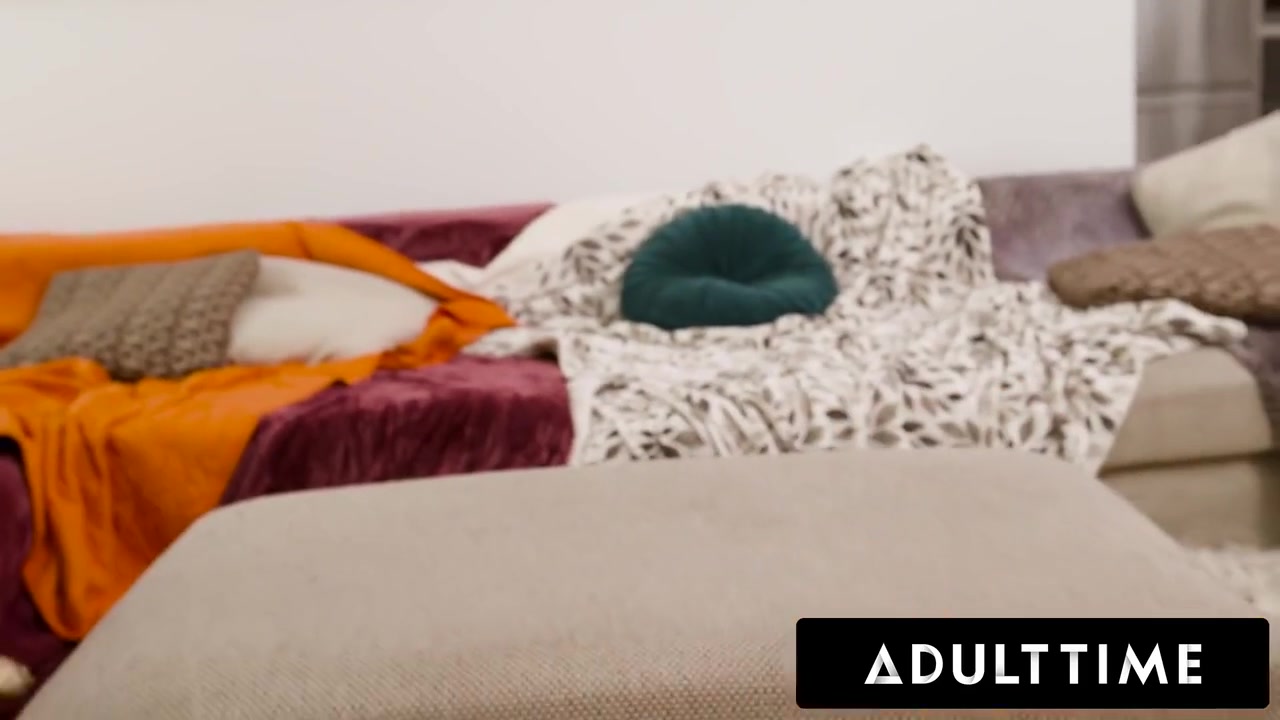 Lets Random Horny Old Man Dominate Her Pussy Into Submission! - Kimmy Kimm