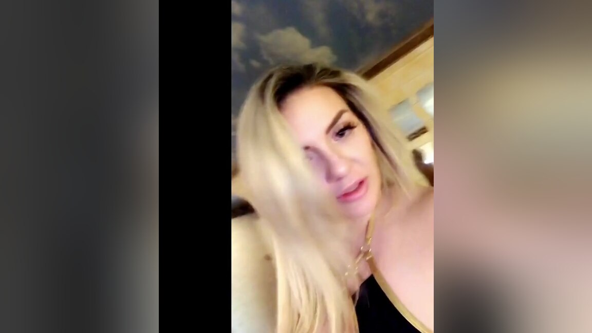 Hot Tub Fun - Sex Movies Featuring Emmy Demure